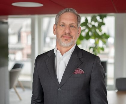 Carsten {item.lastname