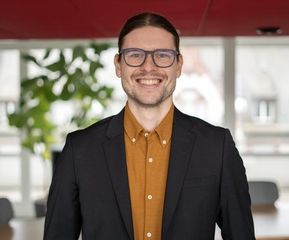 Robin {item.lastname