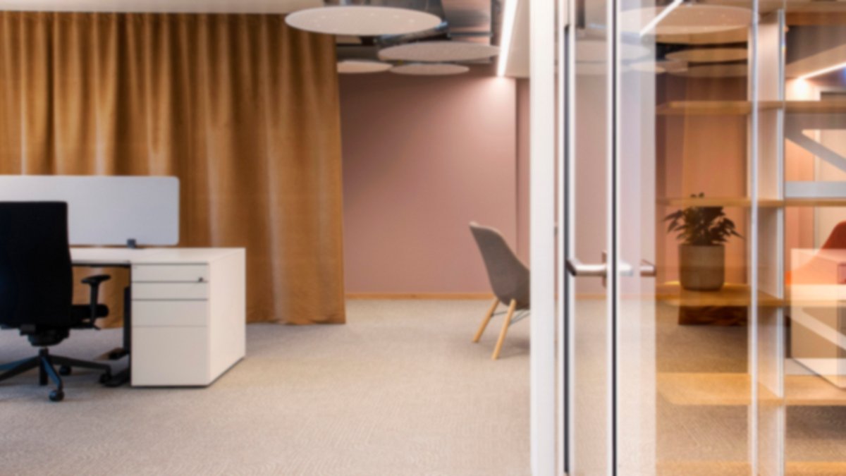 Headerbild aus dem SERV-Büro Headerbild aus dem SERV-Büro