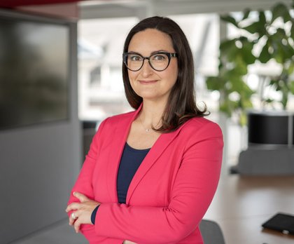 Barbara {item.lastname