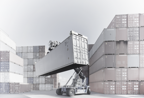 Kran mit Container